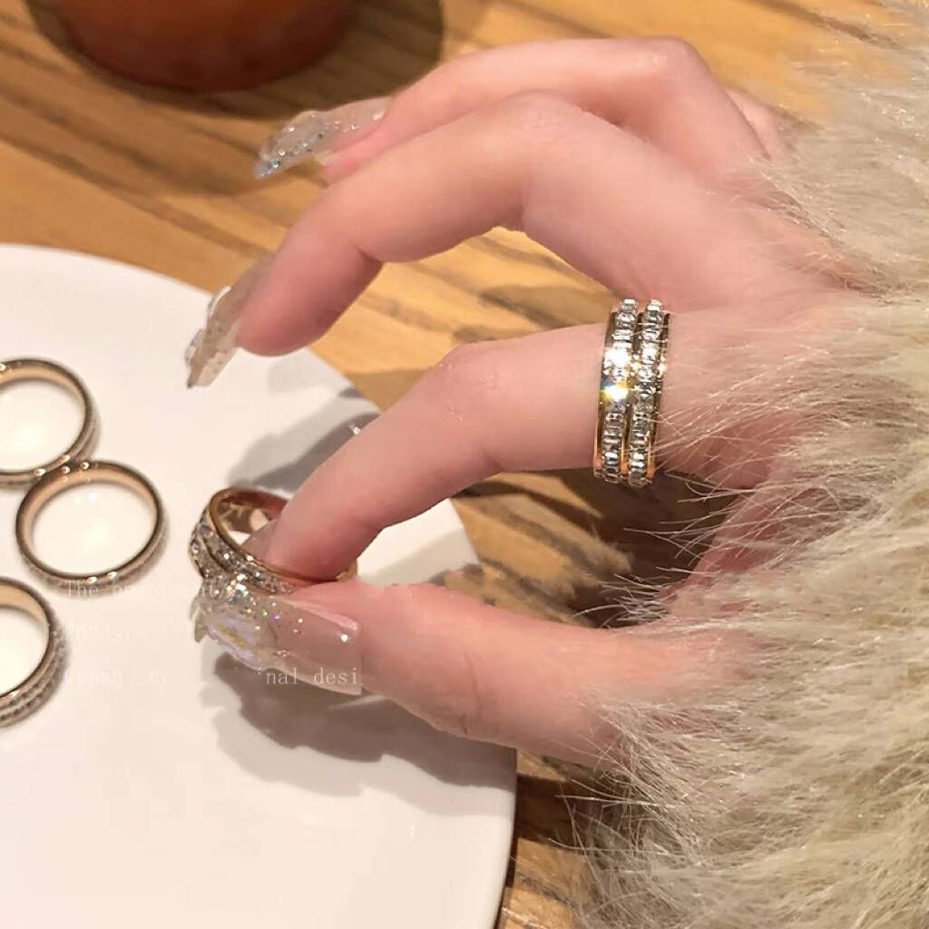 ASTRA® AURORA RING