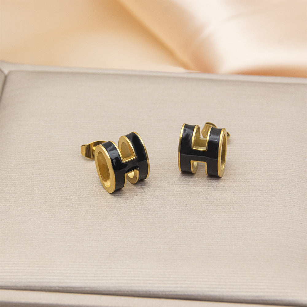 ASTRA® H ENAMEL NECKLACE