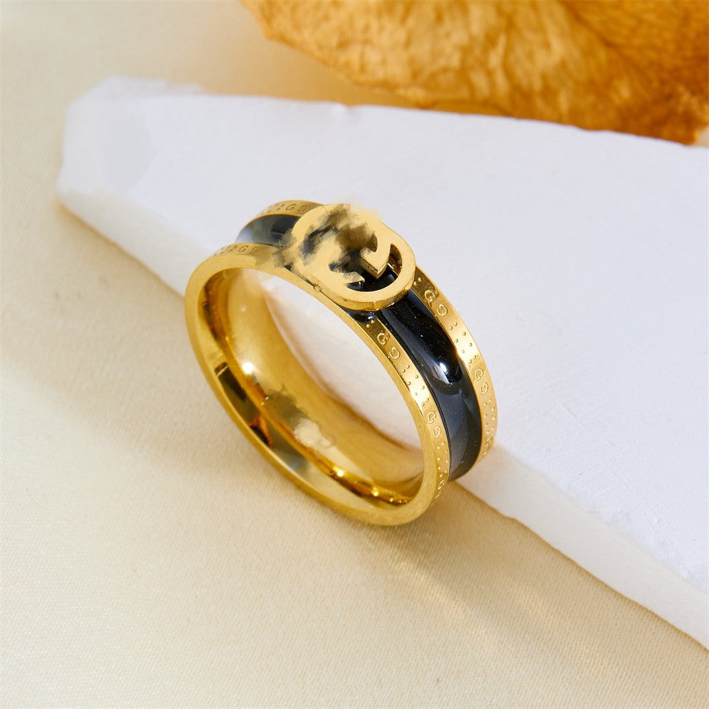 ASTRA NOIR ENAMEL RING