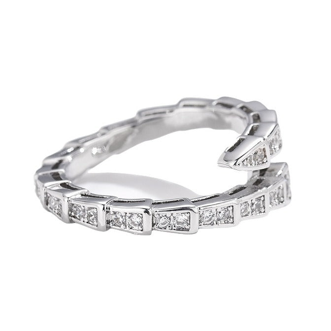 ASTRA® FULL PAVÉ SNAKEBONE RING