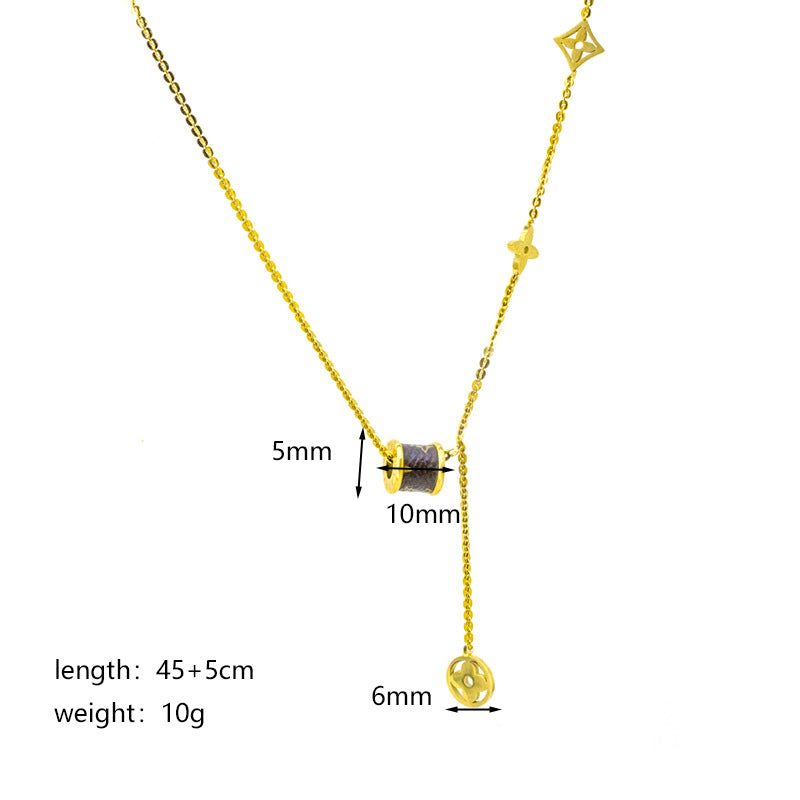 ASTRA® CLOVER CHARM NECKLACE