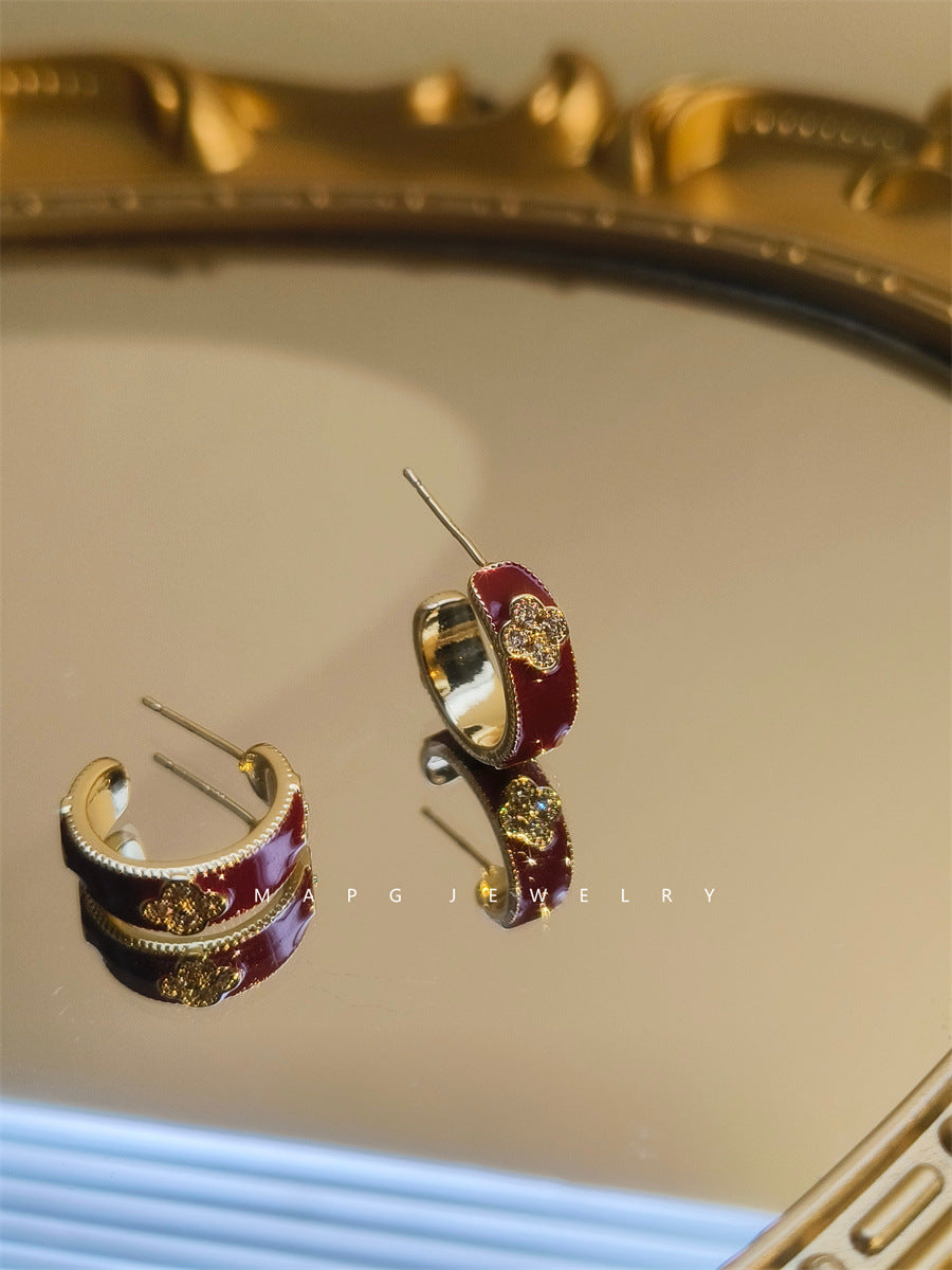 ASTRA® ENAMEL CLOVER SIGNATURE EARRINGS