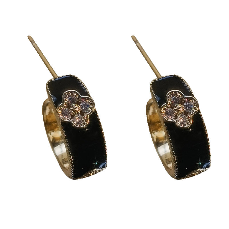 ASTRA® ENAMEL CLOVER SIGNATURE EARRINGS