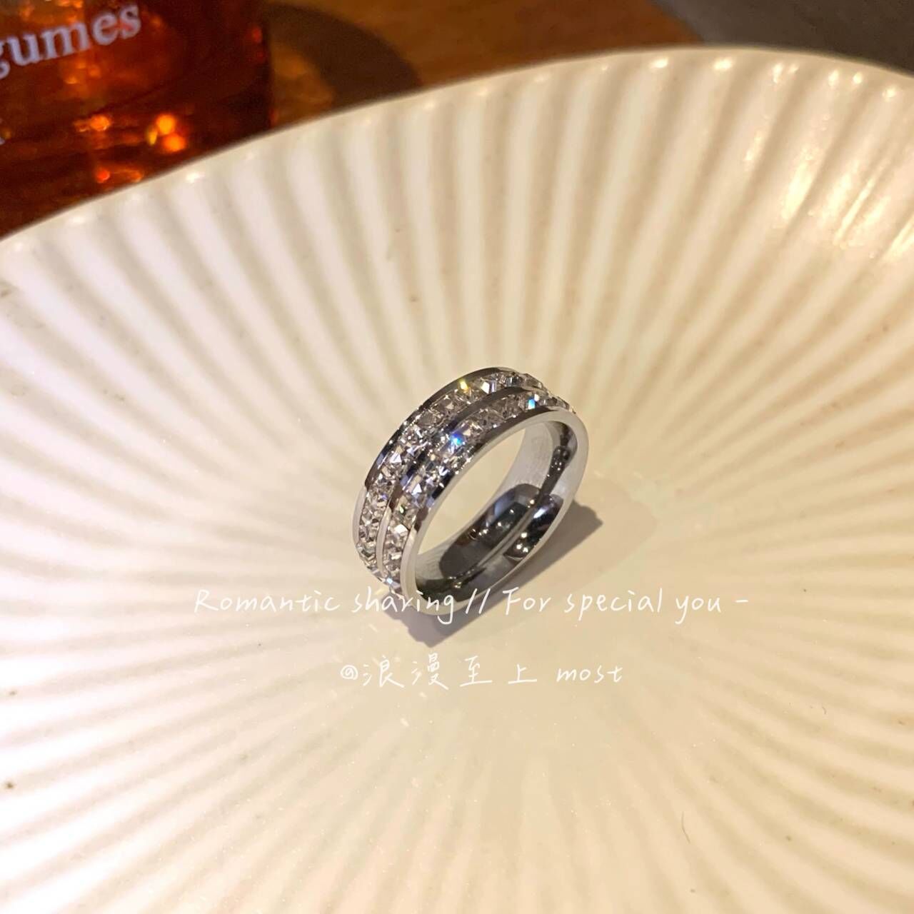 ASTRA® AURORA RING