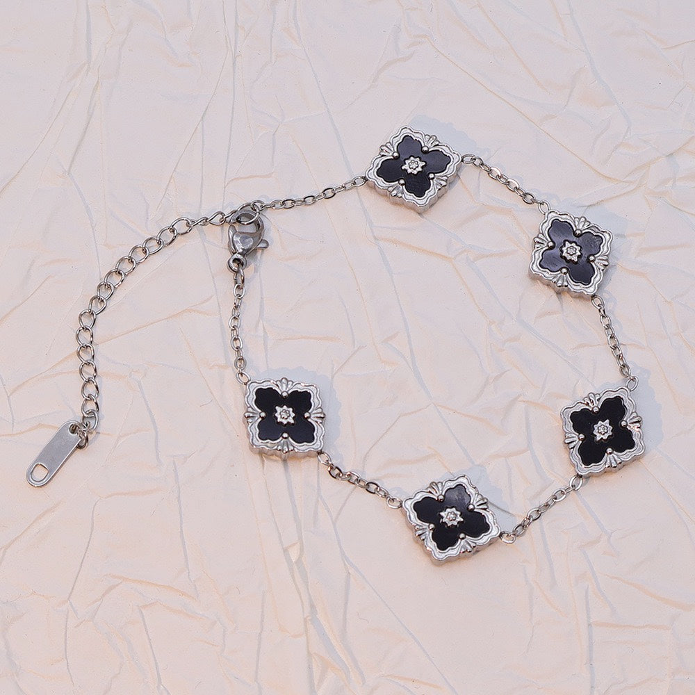 Vintage Enamel Quatrefoil Rhombus Bracelet