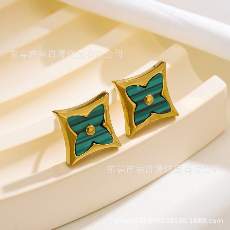 ASTRA® L CLOVER SIGNATURE BRACELET