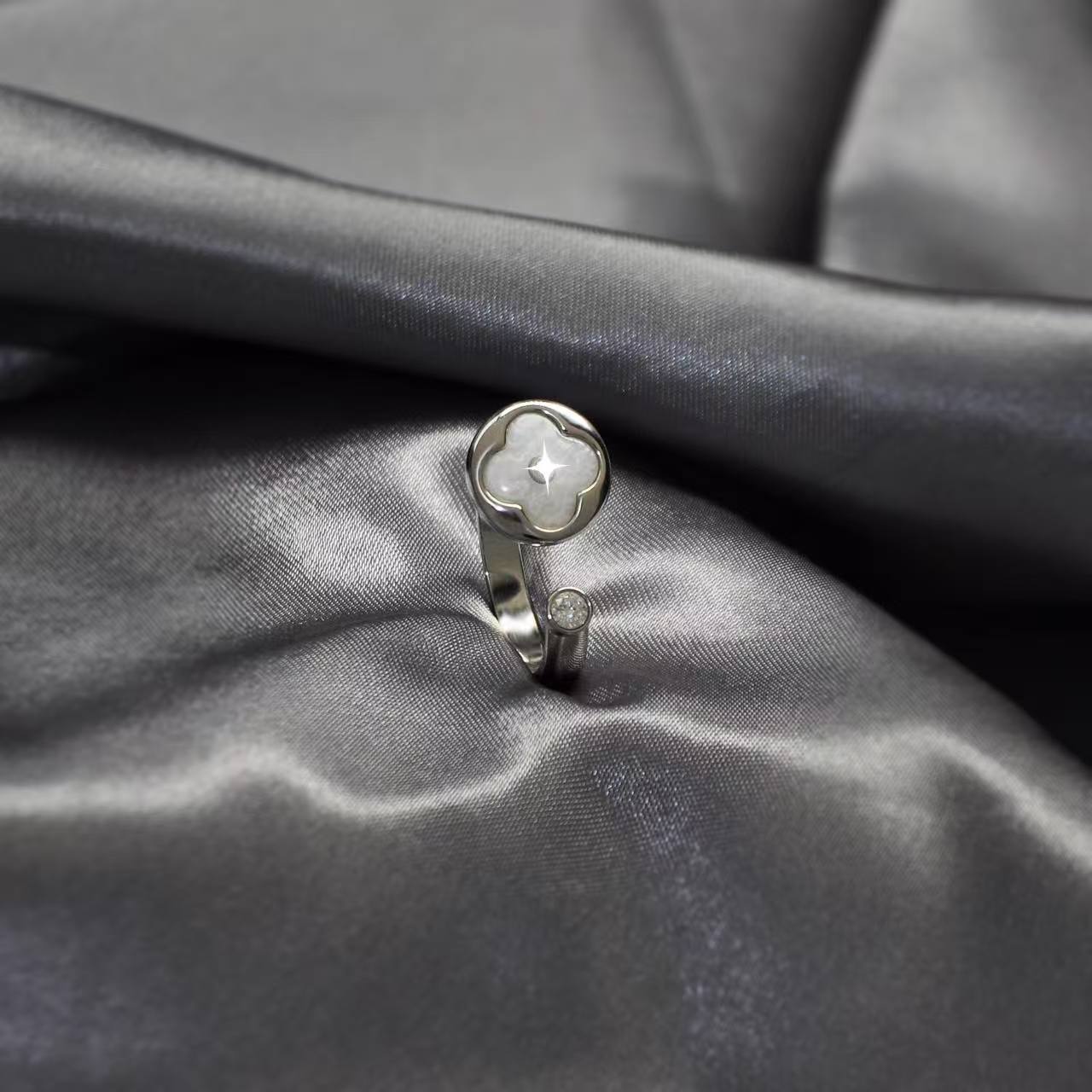 Vintage Monogram Mother of Pearl Disc Ring