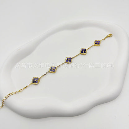 Chic Geometric Quatrefoil Statement Wristwear