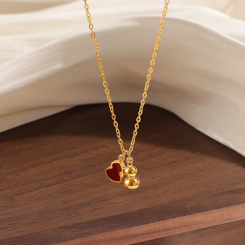Lucky Wu Lou Pendant Clavicle Chain