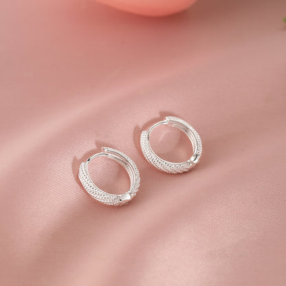 ASTRA® TWISTED EAR CUFF