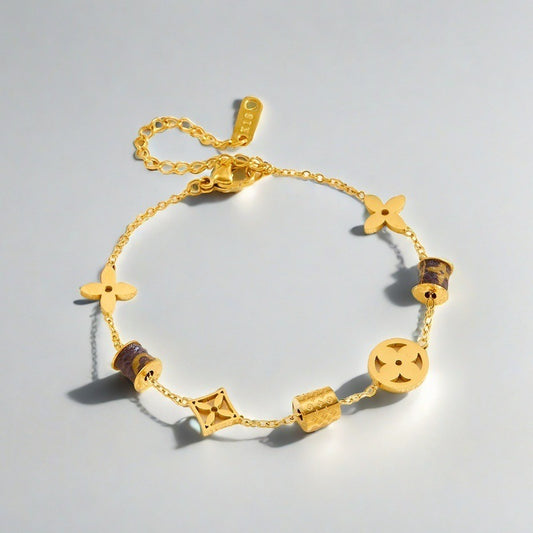 ASTRA® CLOVER GRACE BRACELET