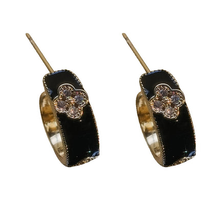 ASTRA® ENAMEL CLOVER SIGNATURE EARRINGS