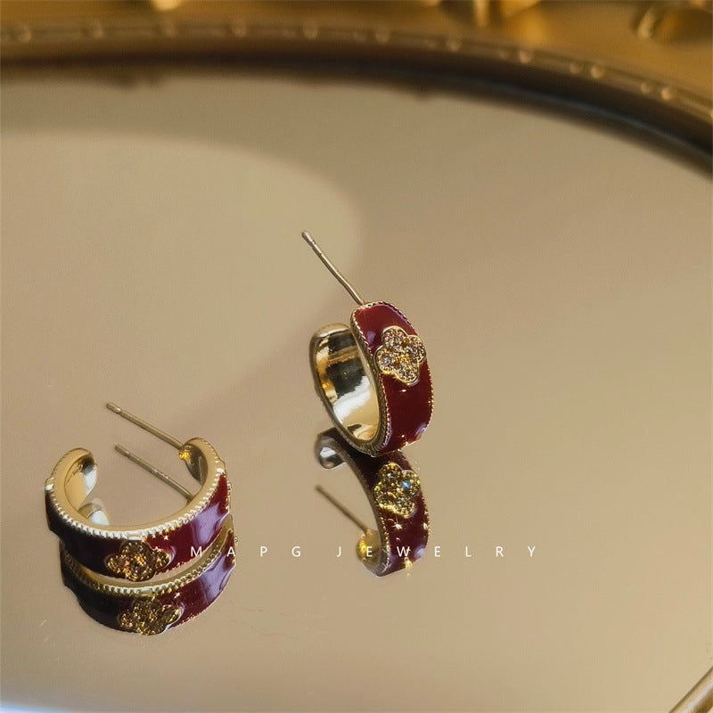 ASTRA® ENAMEL CLOVER SIGNATURE EARRINGS