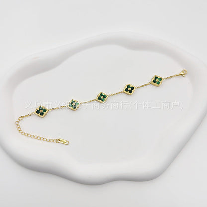 Chic Geometric Quatrefoil Statement Wristwear