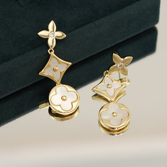 ASTRA  CLOVER PENDANT EARRINGS