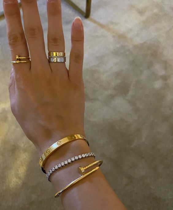 ASTRA NAIL BRACELET | GOLD